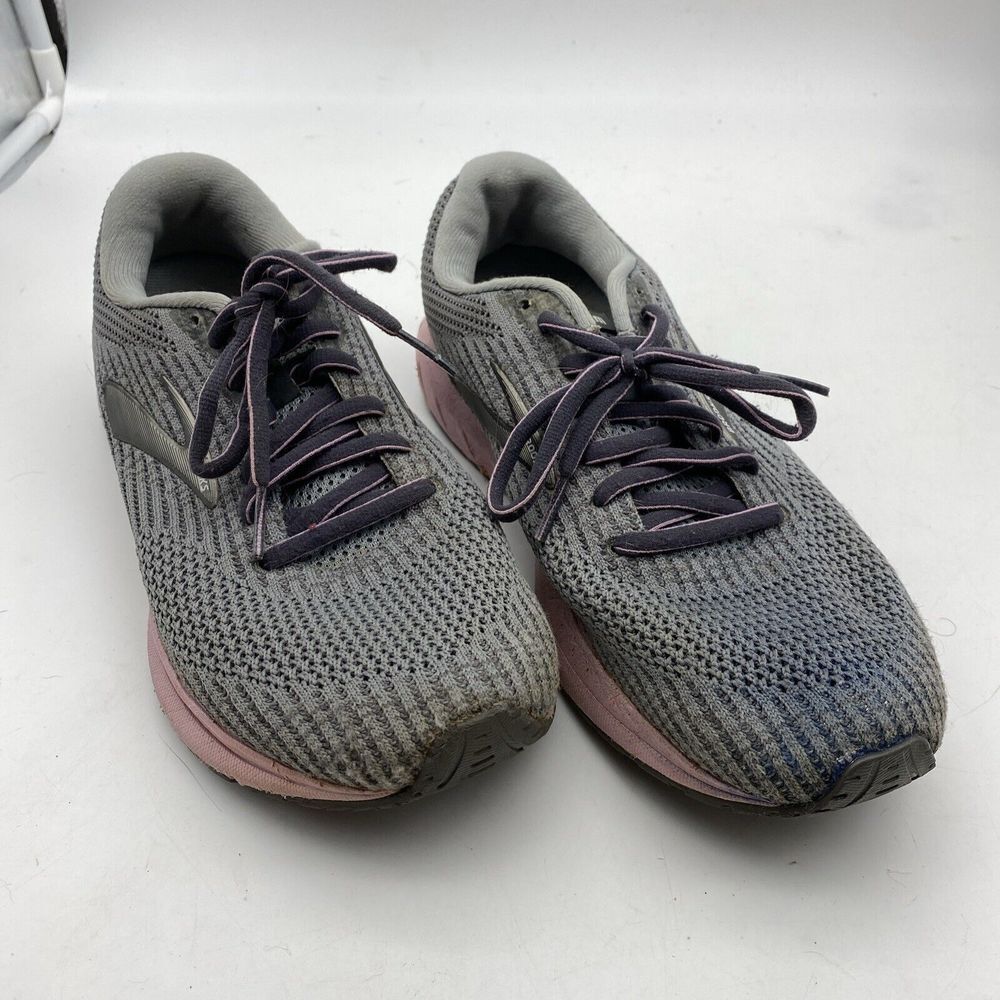Brooks Revel 3 Womens 9 Gray Pink Running Shoes Athletic Sneakers Gym Walking